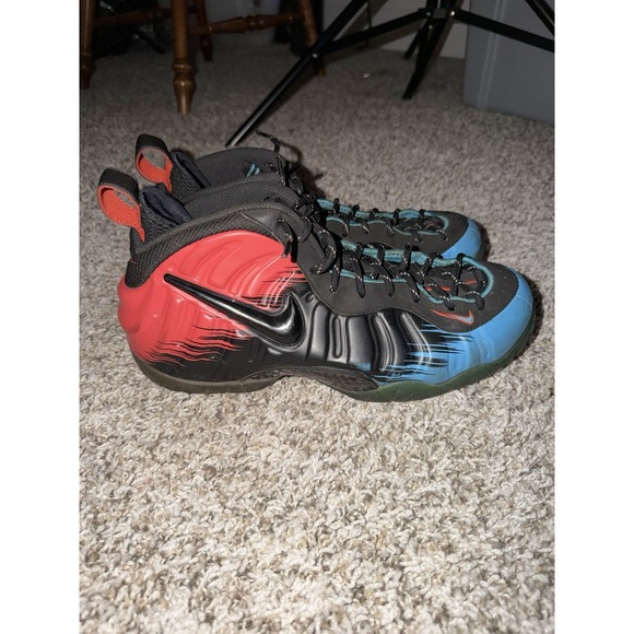 Size 10 - Nike Air Foamposite Pro Spider-Man 2014